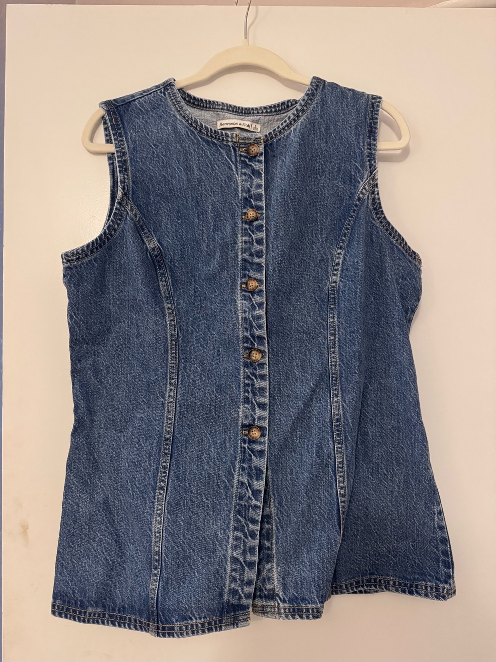 BNWT Abercrombie & Fitch denim vest